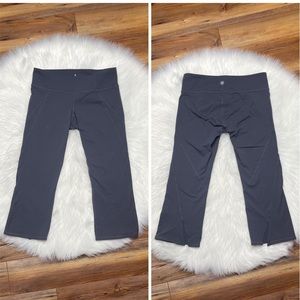 Athleta Power Ananda Capri Leggings Cropped Calf Slit Yoga Pants Gray Size Small